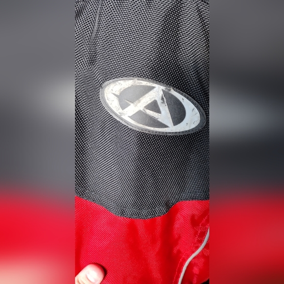 AGV sport armored motorcycle jacket - Picture 3 of 9